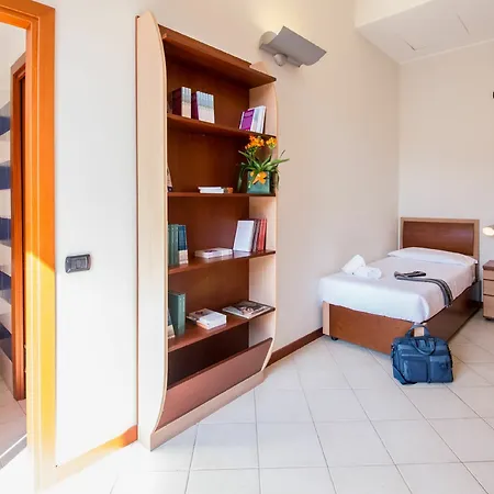 Camplus Guest 2* Catania